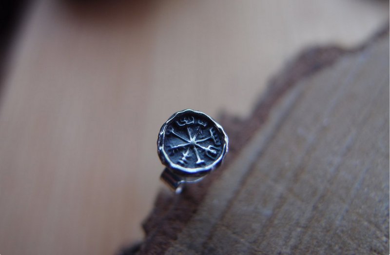 Vegvisir Viking compass sterling silver viking gift unisex Single stud earring - Earrings & Clip-ons - Sterling Silver Silver