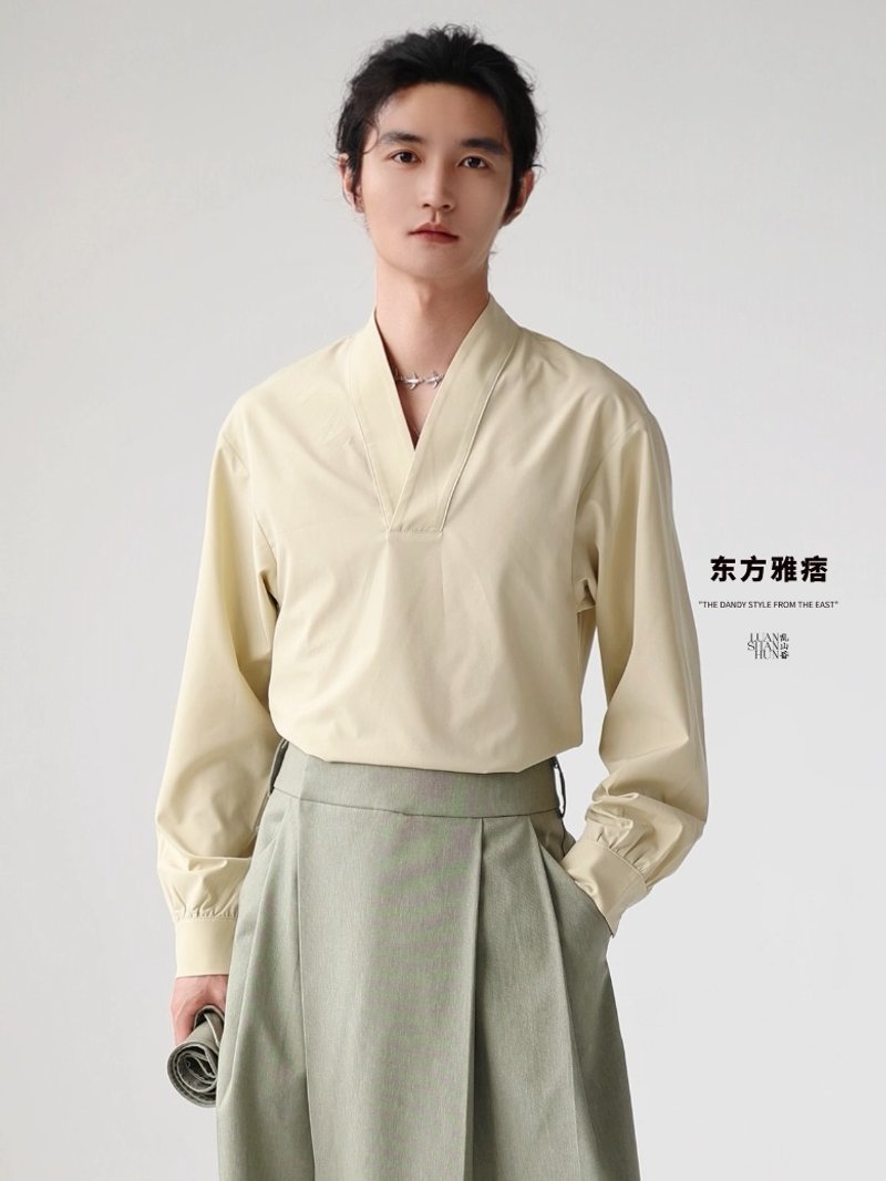 亂山昏東方雅痞新中式國風原創淺黃色小交領V領通勤長袖襯衫男薄 - 男襯衫/休閒襯衫 - 其他材質 