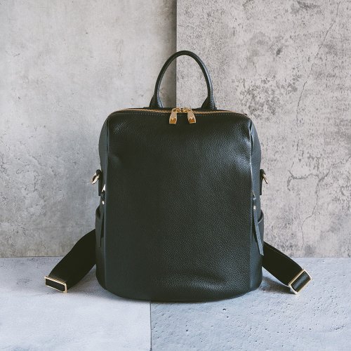 寇比手工皮件 Colbie Leather 真皮簡約後揹包 7001 黑