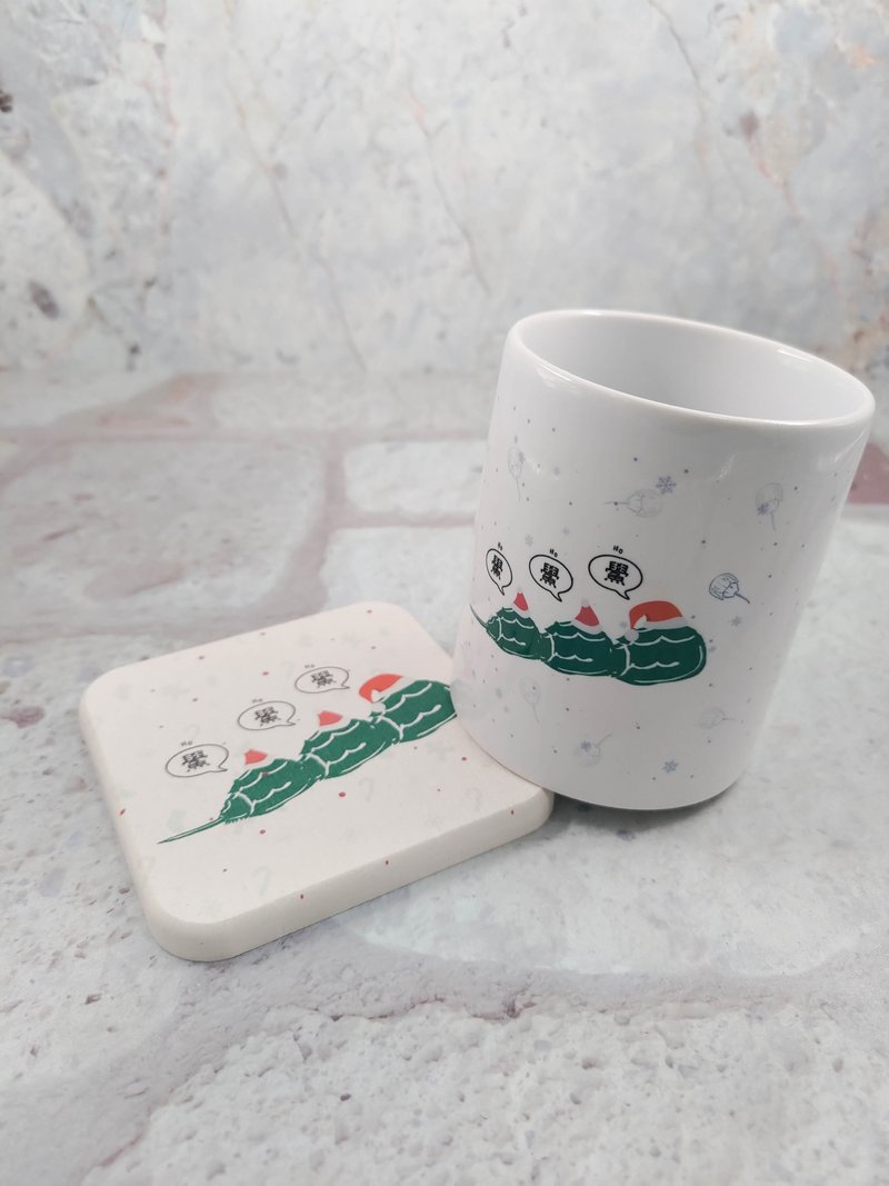 Christmas horseshoe crab mug - แก้วมัค/แก้วกาแฟ - เครื่องลายคราม ขาว