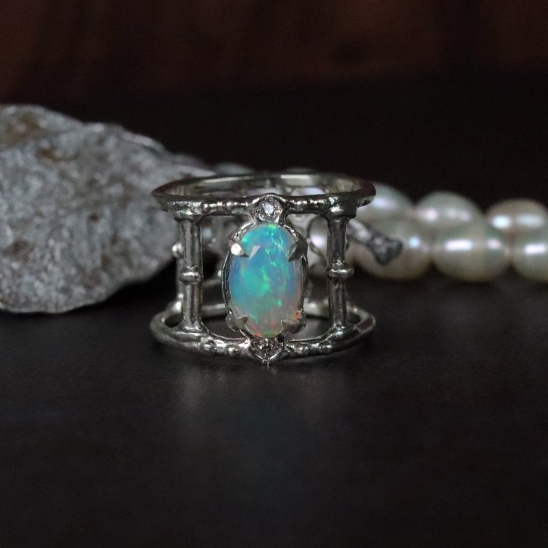 Opal Otherworldly Temple Ring Silver 925 Size 12.5 - แหวนทั่วไป - เครื่องเพชรพลอย สีเงิน