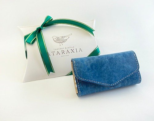ataraxia-leather コバルトブルーのマグネット式キーケース（イタリアンレザーMAYA）