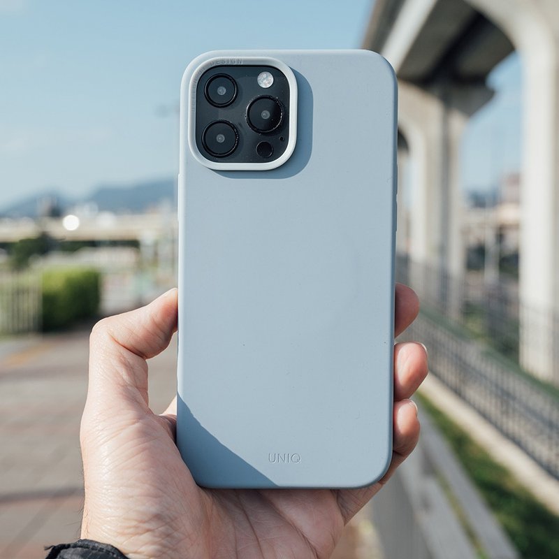 iPhone 13系列 LinoHue液態矽膠防摔手機殼 支援磁吸充電-淺藍 - 手機殼/手機套 - 塑膠 藍色