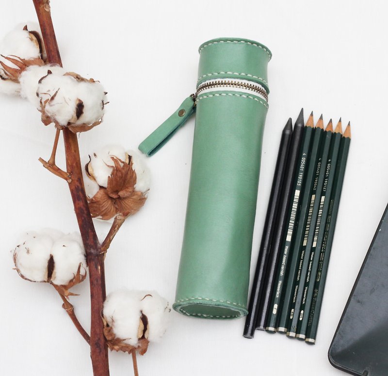 Cylinder vegetable tanned leather pencil case / Pen pouch - Turquoise color - Pencil Cases - Genuine Leather Green