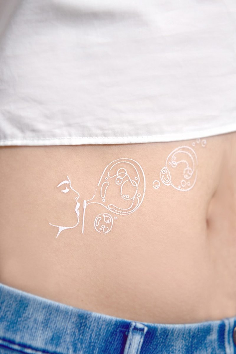 Not Real Tattoos II - "GIOCOSO" White temporary tattoo sticker - สติ๊กเกอร์แทททู - กระดาษ ขาว