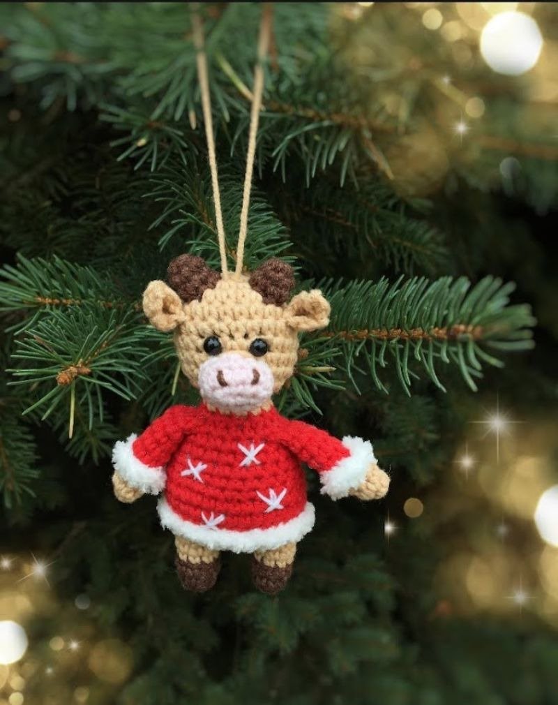 Cow christmas ornament,  handmade cow ornament, baby cow xmas gift unique. - 寶寶/兒童玩具/玩偶 - 其他材質 