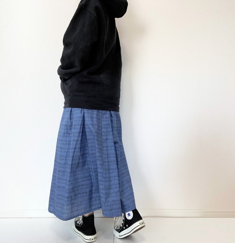 Musical score long skirt maxi length cotton music　note　dark Blue - กระโปรง - ผ้าฝ้าย/ผ้าลินิน สีน้ำเงิน