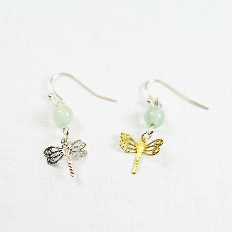 【Gold Lake】 dragonfly earrings | clip-on earrings earrings can be changed for sterling silver needles | apple agate | brass silver plated .18K gold | natural stone earrings, Chinese ancient style jewelry E12 - ต่างหู - เครื่องเพชรพลอย สีเขียว