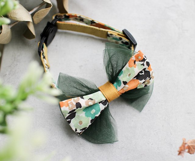 PetSoKoo Cute Bowtie Cat Collar with Bell. Japanese Stylish Bowknot & Fish  Charm. Safety Breakaway, Soft, Lightweight, for Girl Boy Male Female Cats  Kitten Small (6-9.5 Inches,16-24cm) Tea Green