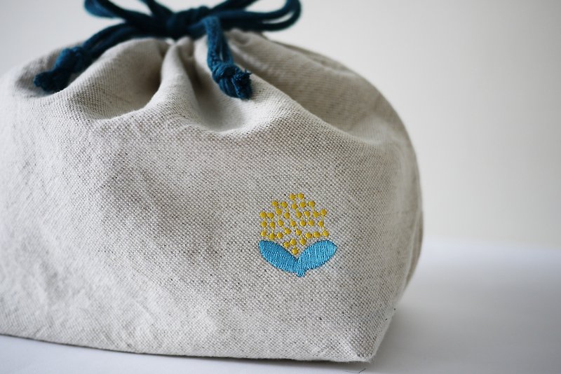 moshimoshi | Lunch box drawstring pocket—garden - Toiletry Bags & Pouches - Cotton & Hemp 
