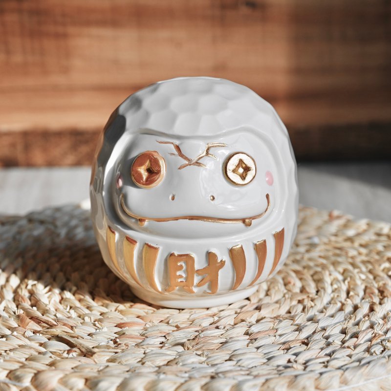 財蛇陶瓷存錢筒/白金/蛇年新品/開運招財/贈送小斗方春聯一張 - 存錢筒 - 陶 白色