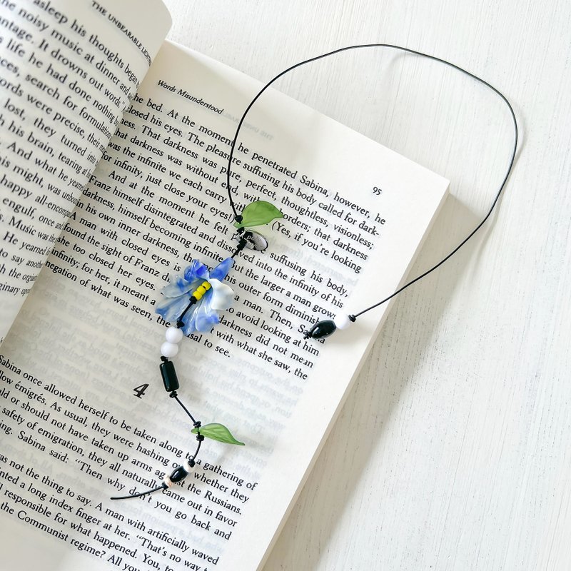 Iris Bookmark Handcrafted reading essentials - 書籤 - 其他材質 藍色