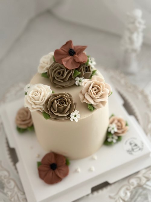 Han’s Cake裱花藝術蛋糕 奶茶色蛋糕