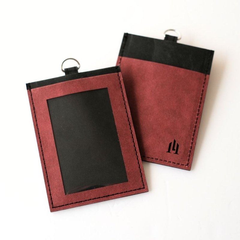 LOGINHEART | Does not interfere with the paper and leather document holder. Momentum red exclusive product made in Taiwan - ที่ใส่บัตรคล้องคอ - กระดาษ 