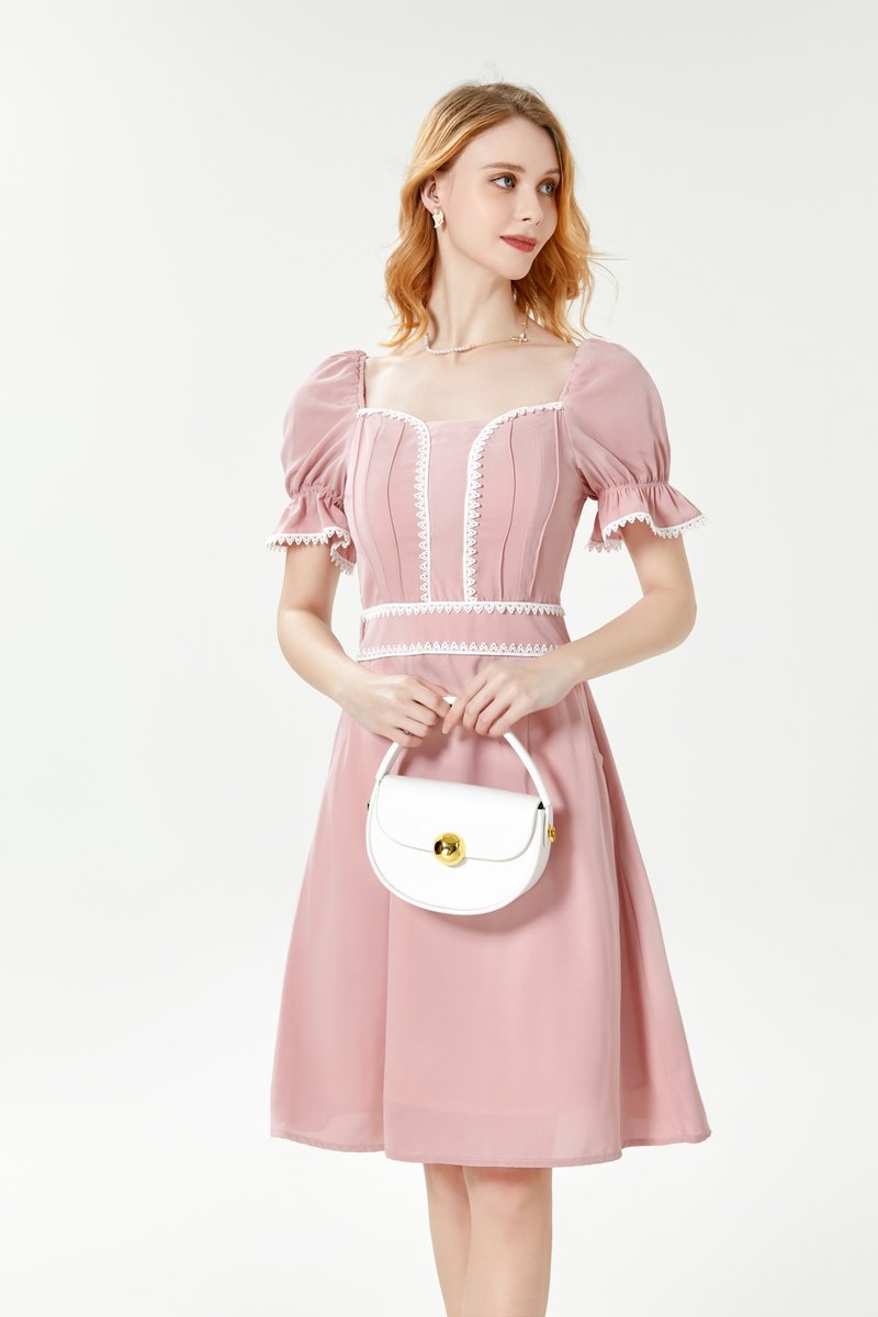 Heart Neck Lace Slim Dress | Pink | Lined - ชุดเดรส - เส้นใยสังเคราะห์ สึชมพู