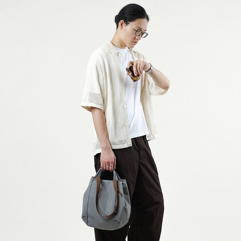 【FW25全新Wander系列】KYLIE 可調節兩用手提包L號 (珍珠灰) - 側背包/斜背包 - 環保材質 灰色
