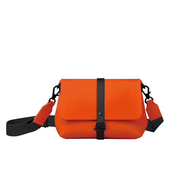GASTON LUGA Splash Crossbody Bag斜肩/側背包-火焰橘【現貨】 - 側背包/斜背包 - 其他材質 橘色