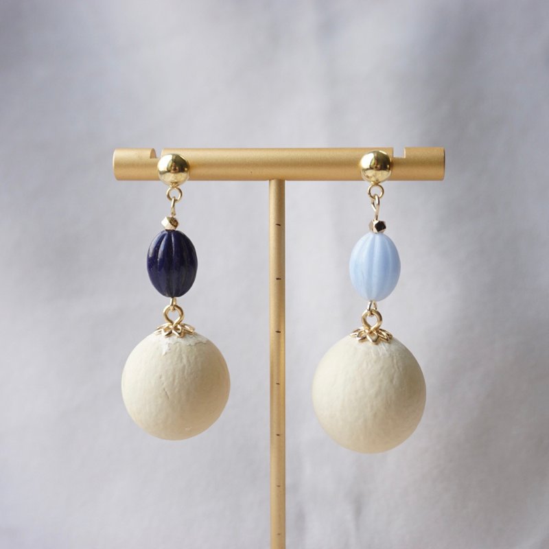 Taiwanese Native Plant Seeds-Tani Begonia-Blue Bead Earrings - ต่างหู - พืช/ดอกไม้ สีน้ำเงิน
