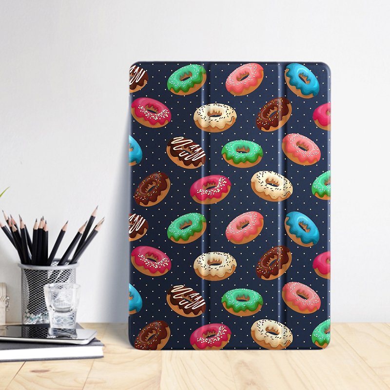Dark blue winter donuts frosted transparent iPad tablet case