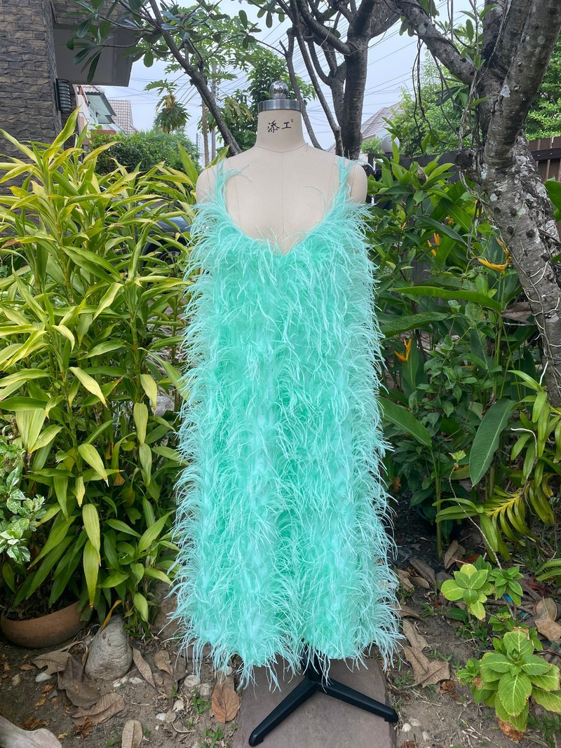 PJ mint green feathers V neckline midi dress, Plus size wedding dress - 洋裝/連身裙 - 聚酯纖維 綠色