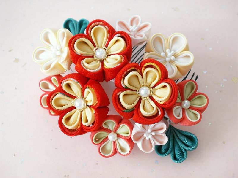 [New color] Knob work Hair ornaments for Shichigosan and coming-of-age ceremonies [Hair ornaments like a bouquet, yellow]