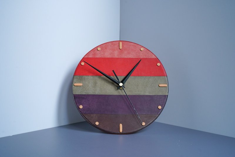 Hong Kong-made table clock and wall clock leather clock [free color matching and engraving can be customized] - Clocks - Genuine Leather Multicolor