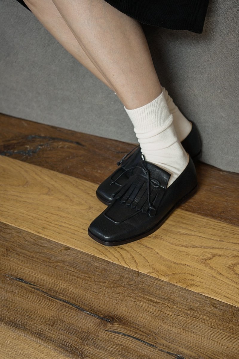 Handcrafted Classic Square Toe Fringe Loafers Always Handcrafted - รองเท้าหนังผู้หญิง - หนังแท้ 