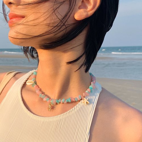 daintyme Necklace Sun, Sand, Sea, You and Me • 18k Gold Jewelry Natural Pink Blue Chain