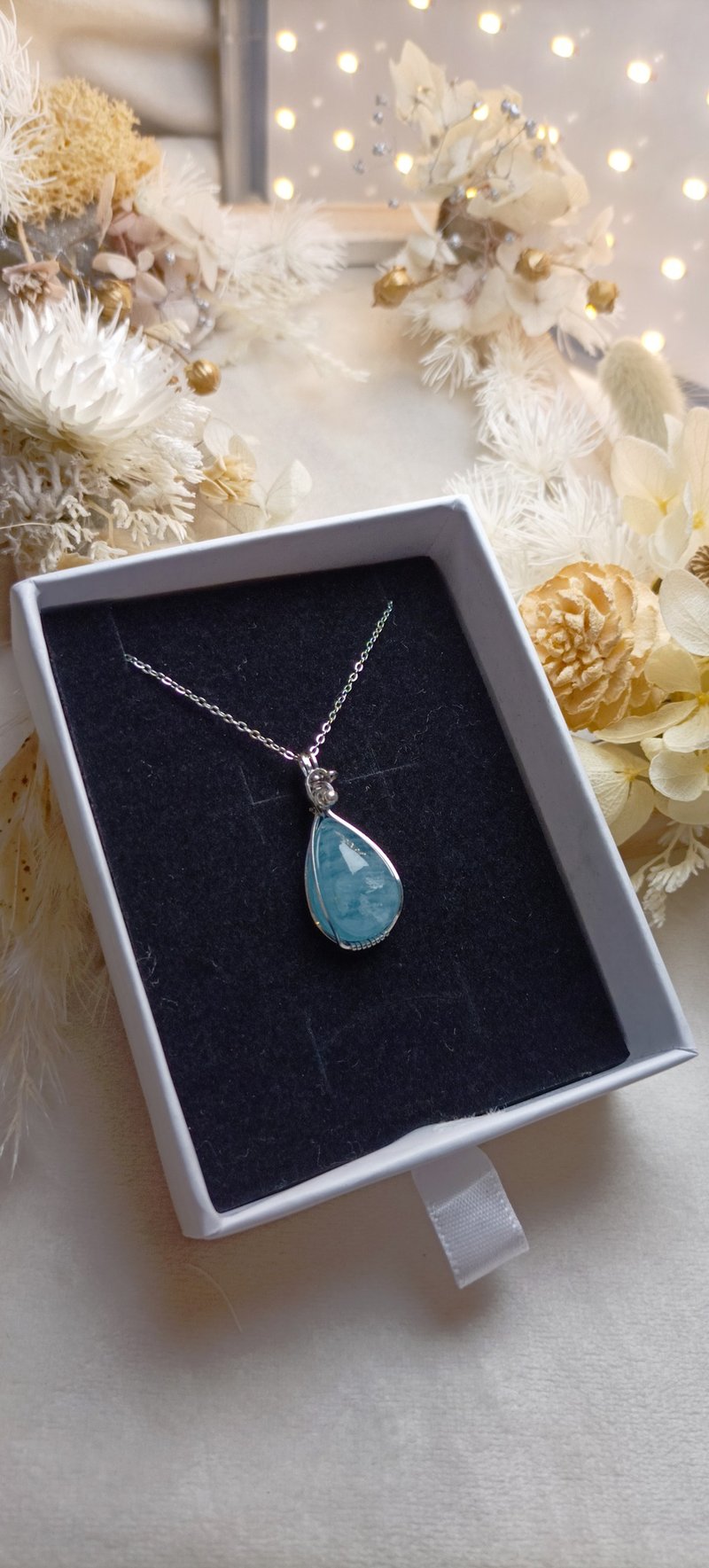 Aquamarine Necklace - สร้อยคอ - คริสตัล สีน้ำเงิน