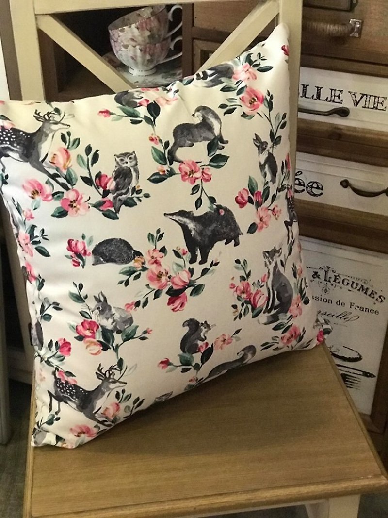 Oreta Life Groceries - Forest Small Animals Pillow Case - Pillows & Cushions - Cotton & Hemp White