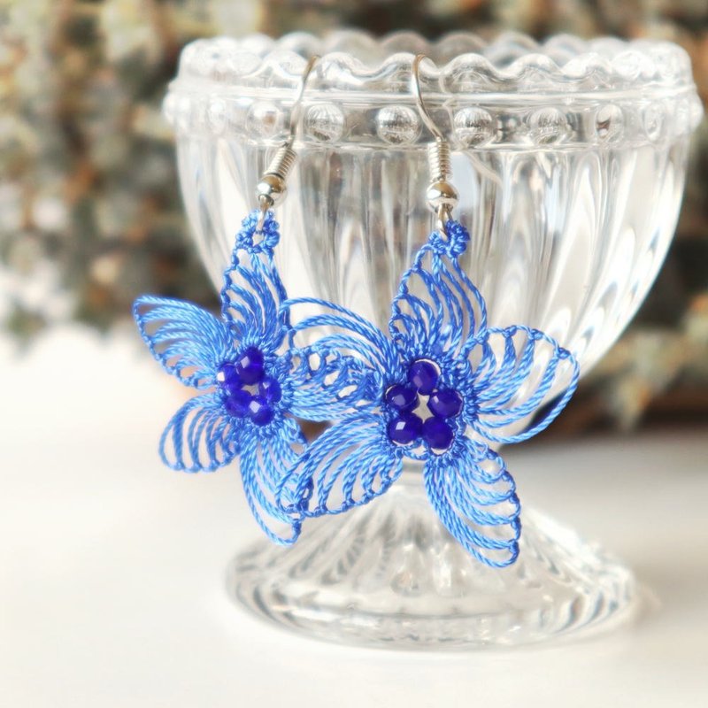 PREMIUMレースのピアス【ステラ】オーシャンブルー - 耳環/耳夾/耳骨夾 - 繡線 藍色