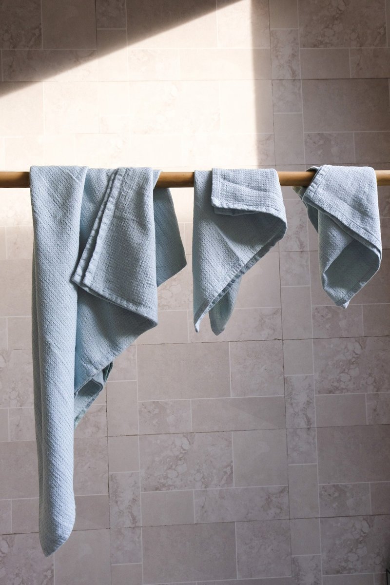 Sky blue waffle linen bath towels / Linen bath towel set  / Organic flax - ผ้าขนหนู - ลินิน สีน้ำเงิน