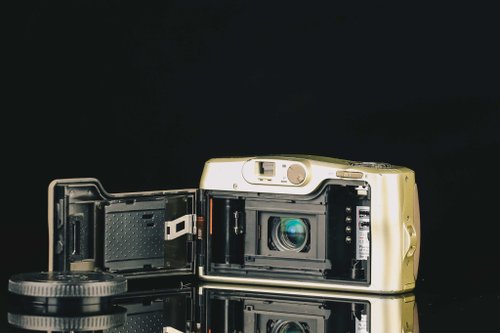 フィルムカメラとレンズセット レンズにフィルターは付ける派？付けない派？ ケンコーZXII