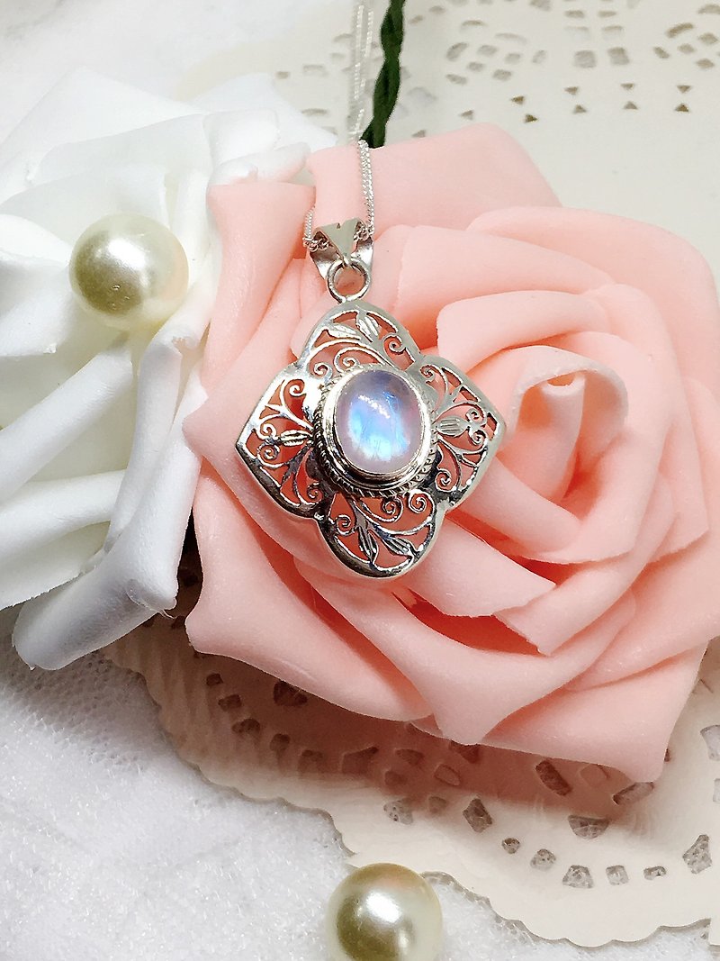 愛好家の石のバレンタインの古典的な彫刻が施されたムーンストーンネパール925純銀製のネックレス - ネックレス - 宝石 ピンク