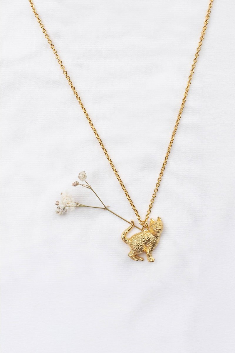 Stand Up Cat Pendant Necklace,925 Sterling Silver Necklace with Cat Charm. - 項鍊 - 純銀 金色
