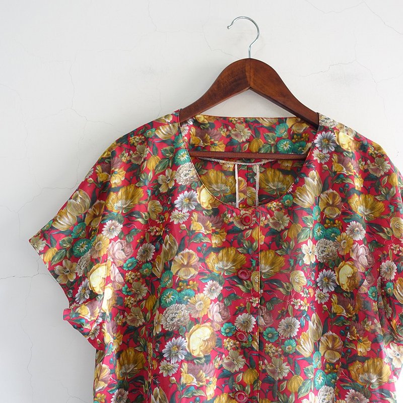 Slowly Vintage/Vintage/Bloom/Vintage Tops - เสื้อผู้หญิง - เส้นใยสังเคราะห์ หลากหลายสี