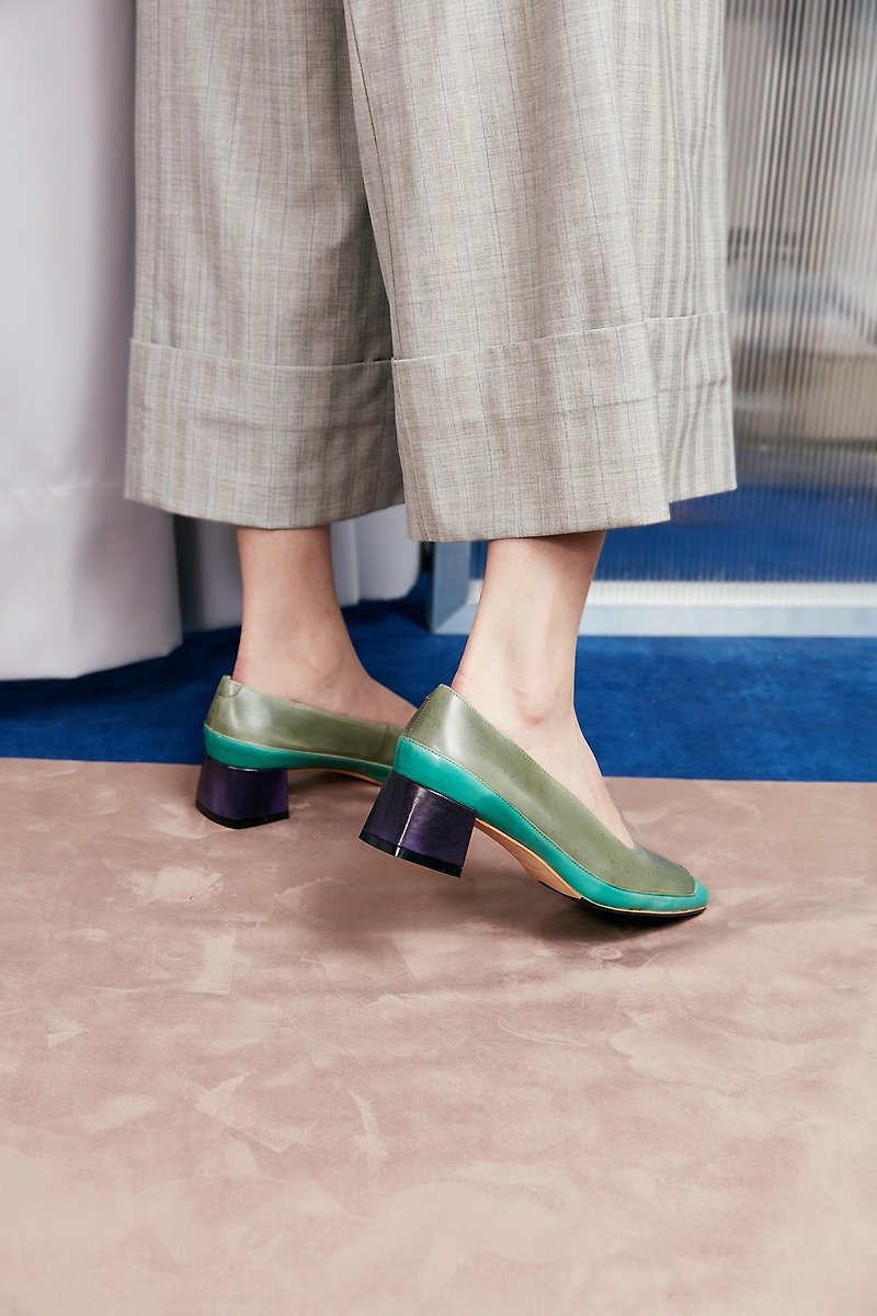HTHREE square head stitching heel / green gray / thick heel / retro - รองเท้าลำลองผู้หญิง - หนังแท้ สีเงิน