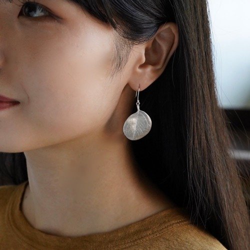 Eucalyptus round leaf earrings [EP073SV] - ショップ Atelier Simo