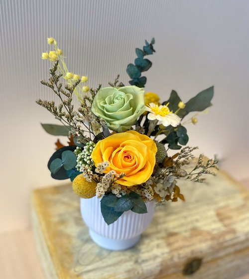 米夏花藝.手作.傢飾 永生玫瑰桌花 開幕花禮 生日 居家擺飾 客製化禮物