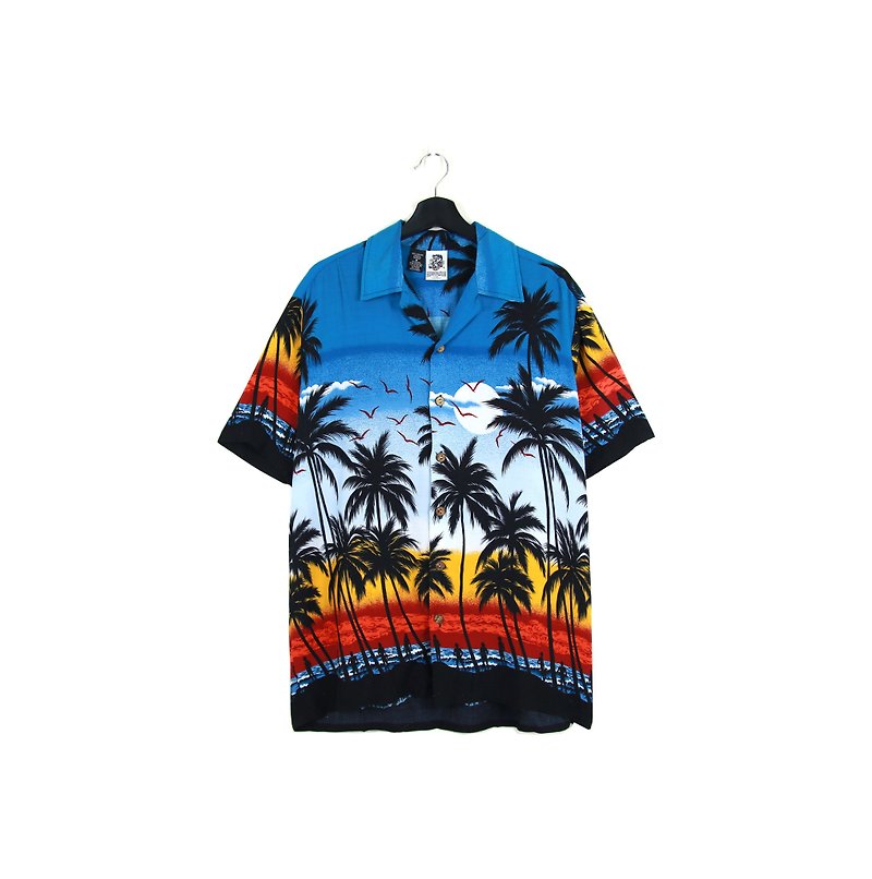 Back to Green :: Silhouette Beach Sunset // Men and Women Wearable // vintage Hawaii Shirts (H-35) - Men's Shirts - Polyester 