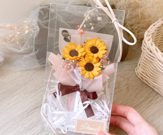 ミニひまわりブーケlギフトボックス包装付き輸入紙花卒業ブーケ