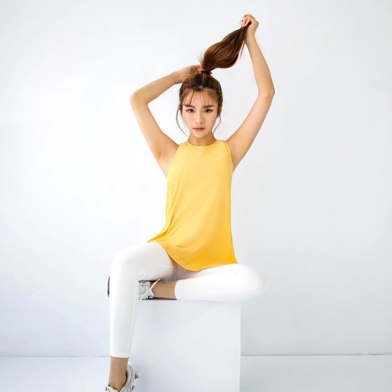 AM ME Cozy Top 裸感開叉快乾運動背心上衣 ( 亮麗黃 - 女運動上衣/背心 - 其他材質 黃色