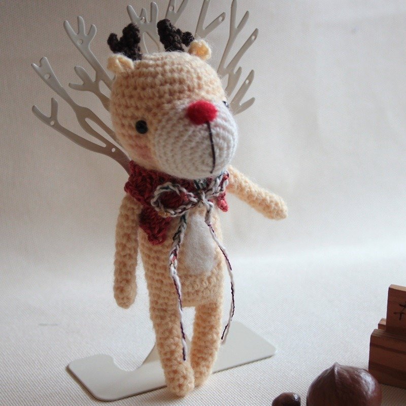Amigurumi crochet doll: elk, reindeer - ของเล่นเด็ก - เส้นใยสังเคราะห์ สีเหลือง