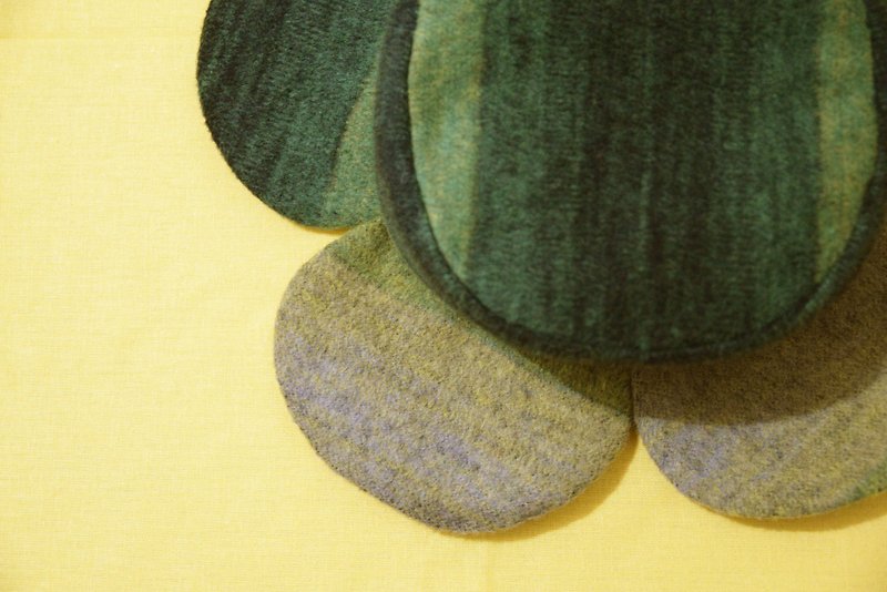 綠色漸層毛料花瓣造型漁夫帽 - 帽子 - 聚酯纖維 綠色