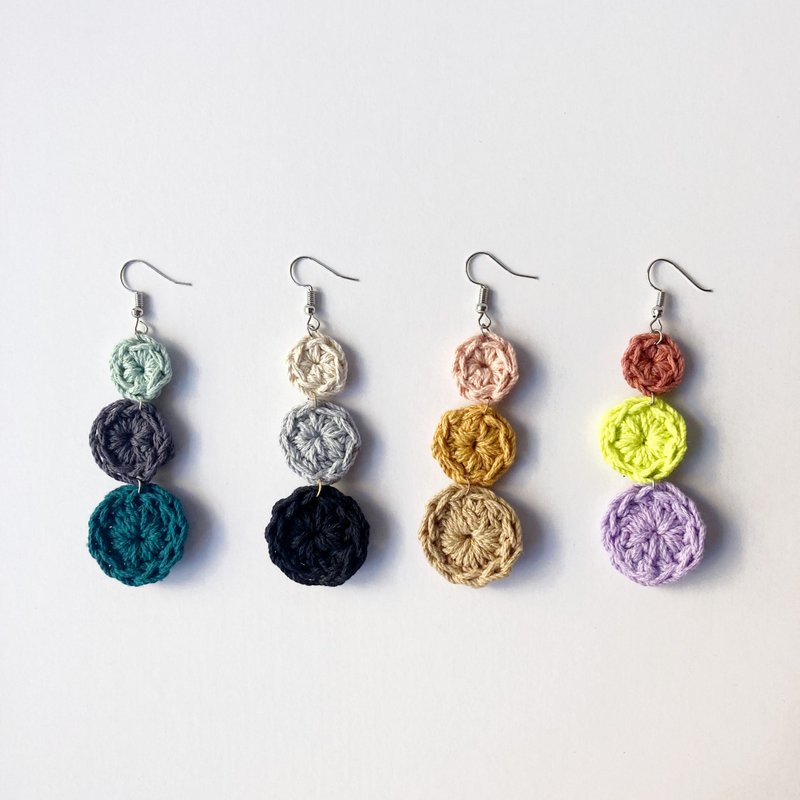 簡約垂墜圓型 編織耳環 Crochet Statement Earring 單隻/一對 - 耳環/耳夾/耳骨夾 - 棉．麻 多色