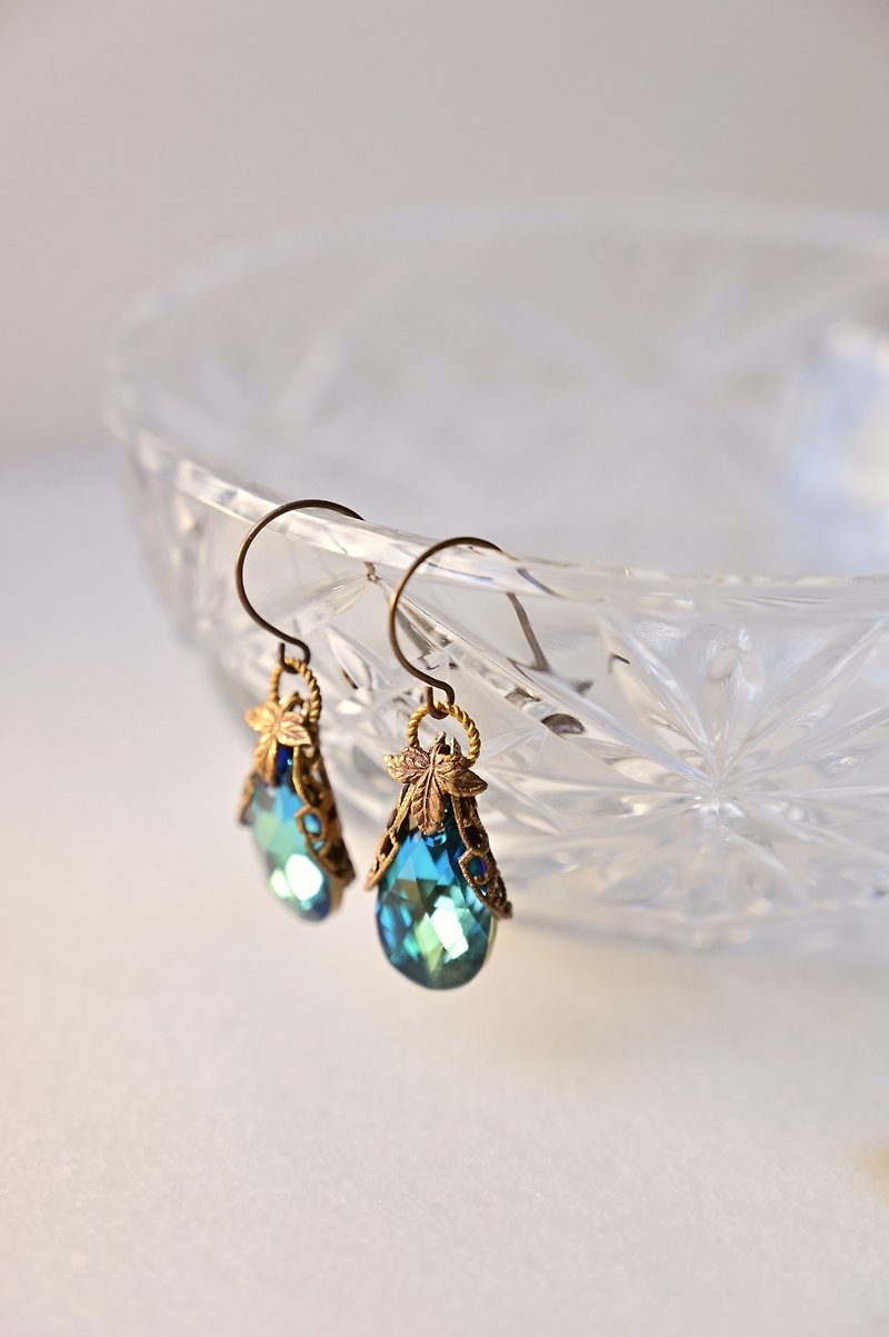 Jade Art Jewelry~Vintage Style Earrings~Age Brass~Swarovski Crystal~Handmade - Earrings & Clip-ons - Copper & Brass Blue