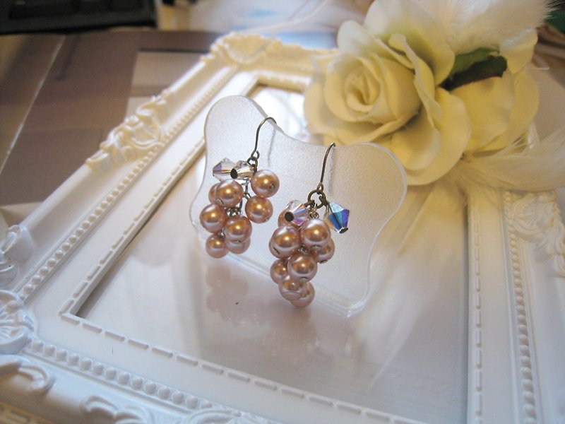 ilky Pearl & Swarovski Crystal Pierced Earrings / SMC : Pink - Earrings & Clip-ons - Crystal Pink