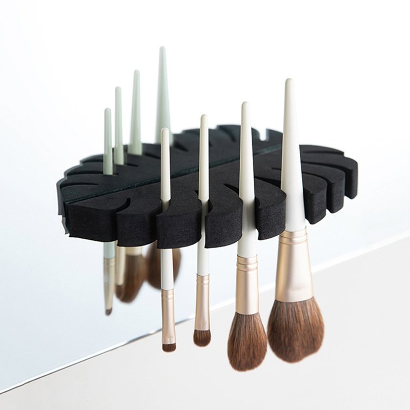 Japanese Frost Mountain Drill-free Nail-free Wall-mounted Leaf Shape Makeup Brush Drying Rack - Multiple Colors Available - ชั้นวาง/ตะกร้า - วัสดุอื่นๆ สีดำ