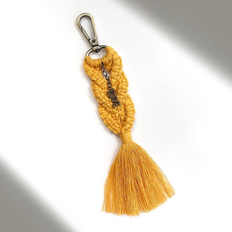 Macrame 手工編織 吊飾 鑰匙圈 (金盞黃)