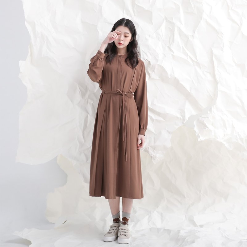 Guangyin_Time プリーツブラウン - ワンピース - ポリエステル ブラウン
